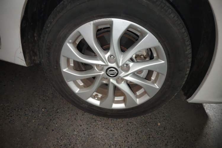 Used Nissan Sylphy 2016 1.6XV CVT Smart Enjoyment Version Right Front Wheel Hub
