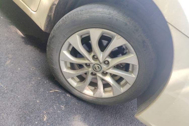 Used Nissan Sylphy 2016 1.6 XL CVT Deluxe Edition Right Front Wheel Hub