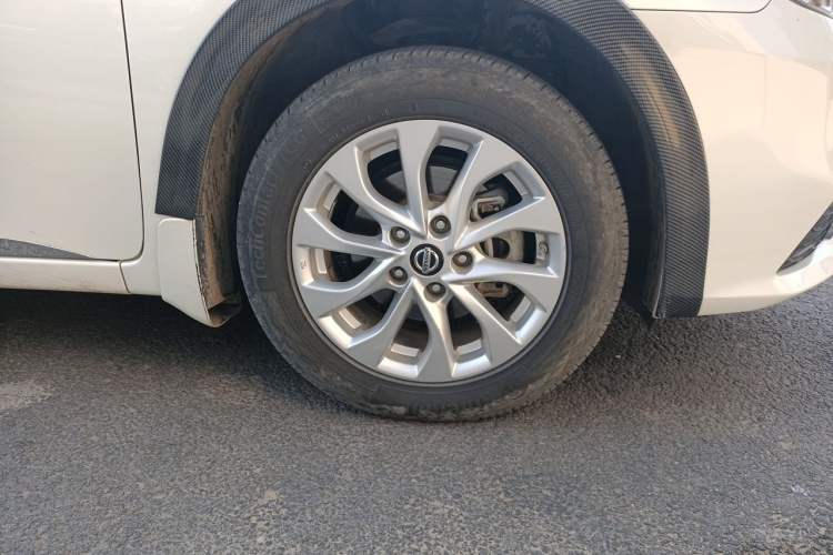 Used Nissan Sylphy 2016 1.6XV CVT Smart Enjoyment Version Right Front Wheel Hub