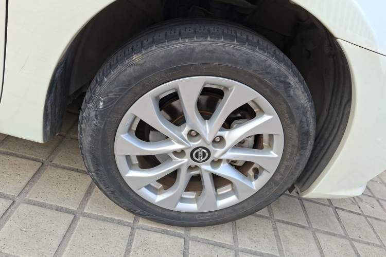 Used Nissan Sylphy 2016 1.6XV CVT Smart Enjoyment Version Right Front Wheel Hub