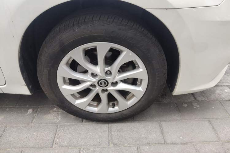 Used Nissan Sylphy 2016 1.6XV CVT Smart Enjoyment Version Right Front Wheel Hub