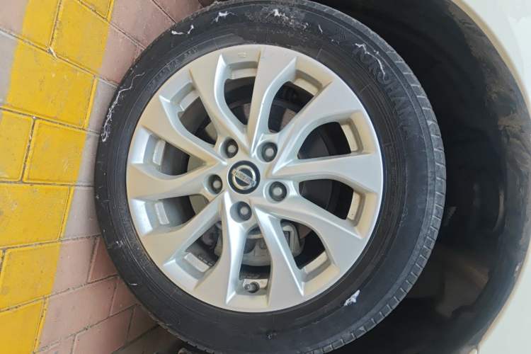 Used Nissan Sylphy 2016 1.6XV CVT Smart Enjoyment Version Right Front Wheel Hub