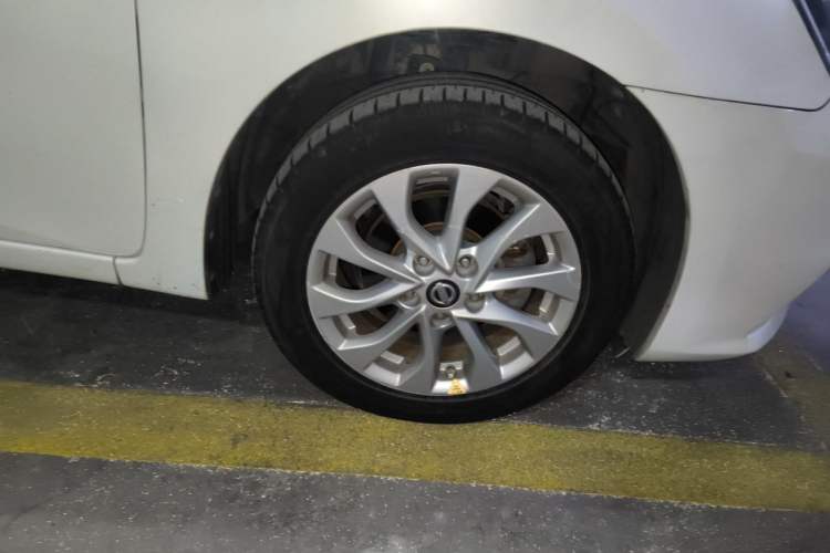 Used Nissan Sylphy 2016 1.6XV CVT Smart Enjoyment Version Right Front Wheel Hub