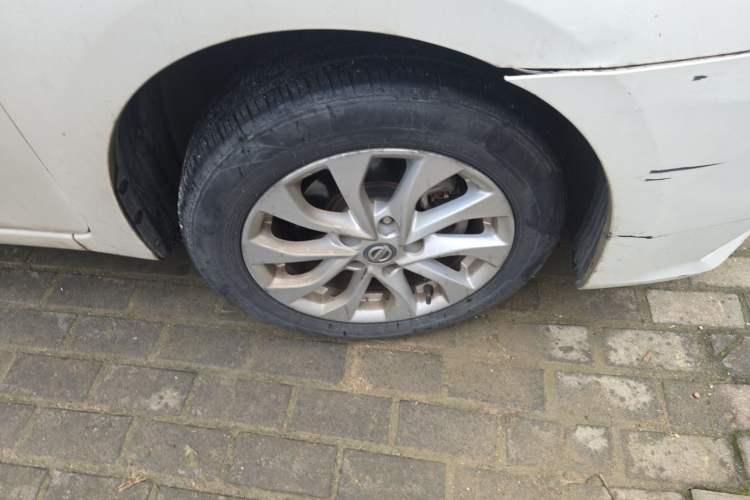 Used Nissan Sylphy 2016 1.6 XL CVT Deluxe Edition Right Front Wheel Hub