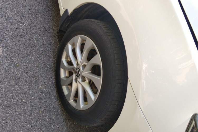 Used Nissan Sylphy 2016 1.6XV CVT Smart Enjoyment Version Right Front Wheel Hub