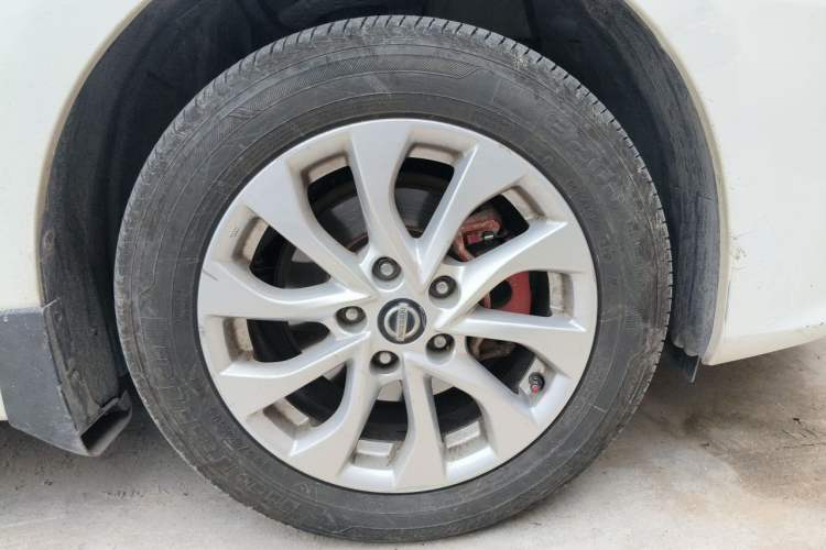 Used Nissan Sylphy 2016 1.6XV CVT Smart Enjoyment Version Right Front Wheel Hub