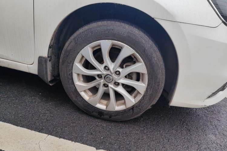 Used Nissan Sylphy 2016 1.6XV CVT Smart Enjoyment Version Right Front Wheel Hub