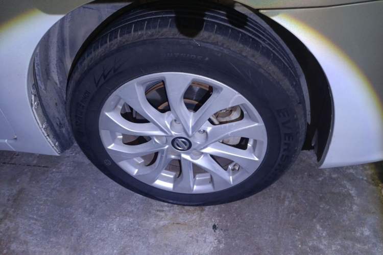 Used Nissan Sylphy 2016 1.6 XL CVT Luxury Edition Right Front Wheel Hub