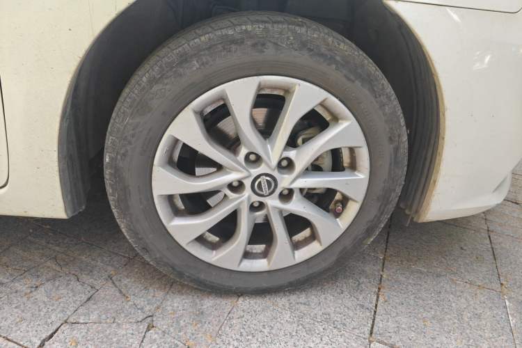 Used Nissan Sylphy 2016 1.6XV CVT Smart Enjoyment Version Right Front Wheel Hub