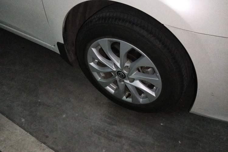Used Nissan Sylphy 2016 1.6XV CVT Smart Enjoyment Version Right Front Wheel Hub