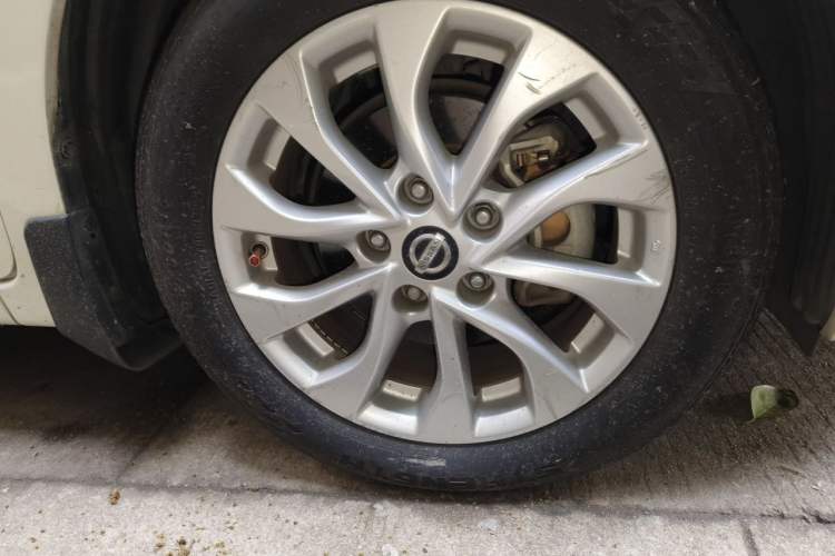 Used Nissan Sylphy 2016 1.6XV CVT Smart Enjoyment Version Right Front Wheel Hub