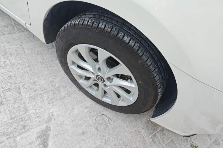 Used Nissan Sylphy 2016 1.6XV CVT Smart Enjoyment Version Right Front Wheel Hub