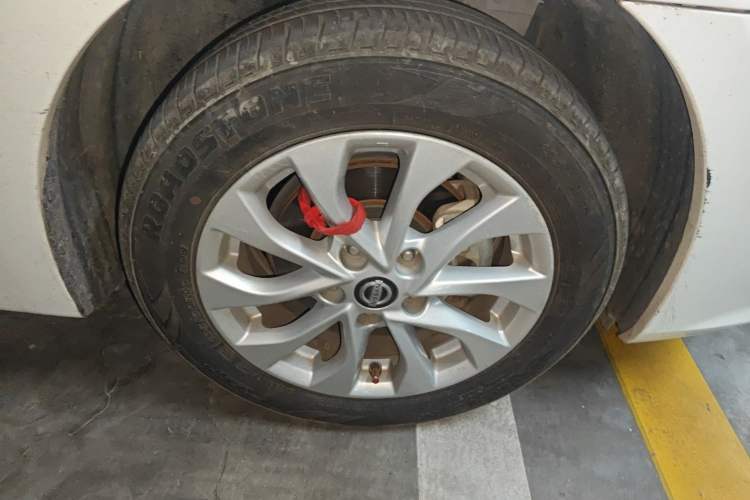 Used Nissan Sylphy 2016 1.6XV CVT Smart Enjoyment Version Right Front Wheel Hub