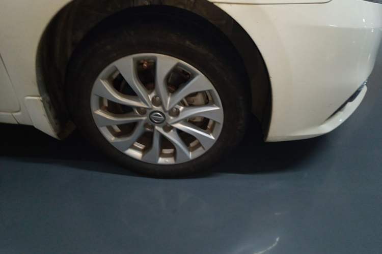 Used Nissan Sylphy 2016 1.6XV CVT Smart Enjoyment Version Right Front Wheel Hub