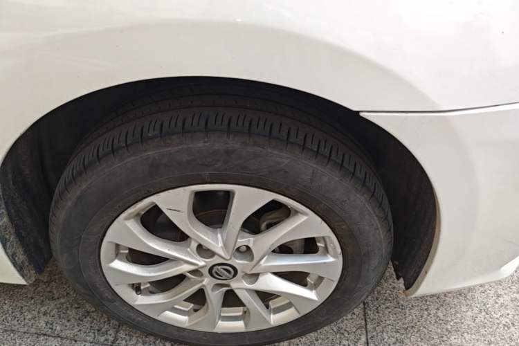 Used Nissan Sylphy 2016 1.6 XL CVT Deluxe Edition Right Front Wheel Hub