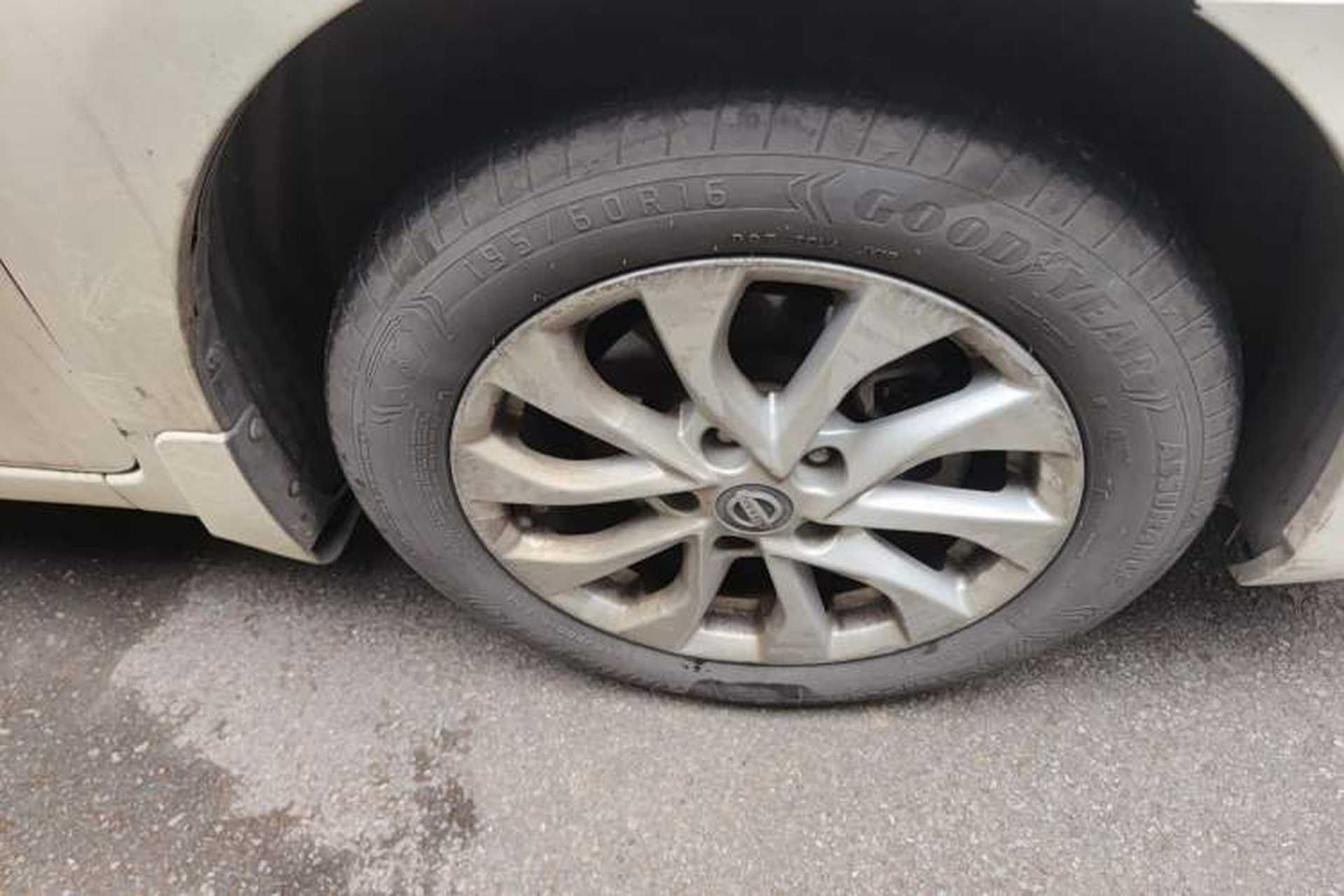 Used Nissan Sylphy 2016 1.6 XL CVT Luxury Edition Right Front Wheel Hub