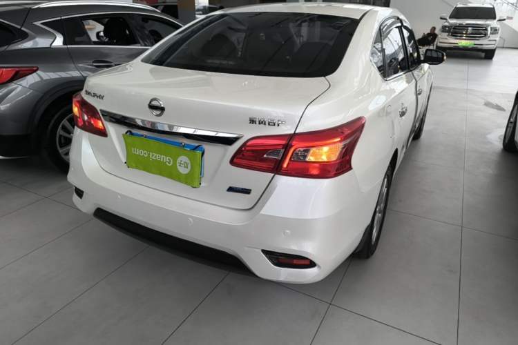 Used Nissan Sylphy 2016 1.6XV CVT Smart Enjoyment Version Right Rear Taillight