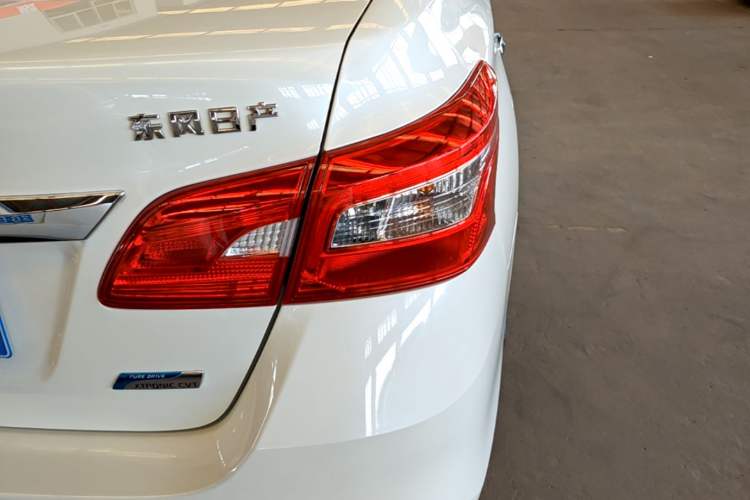 Used Nissan Sylphy 2016 1.6XV CVT Smart Enjoyment Version Right Rear Taillight