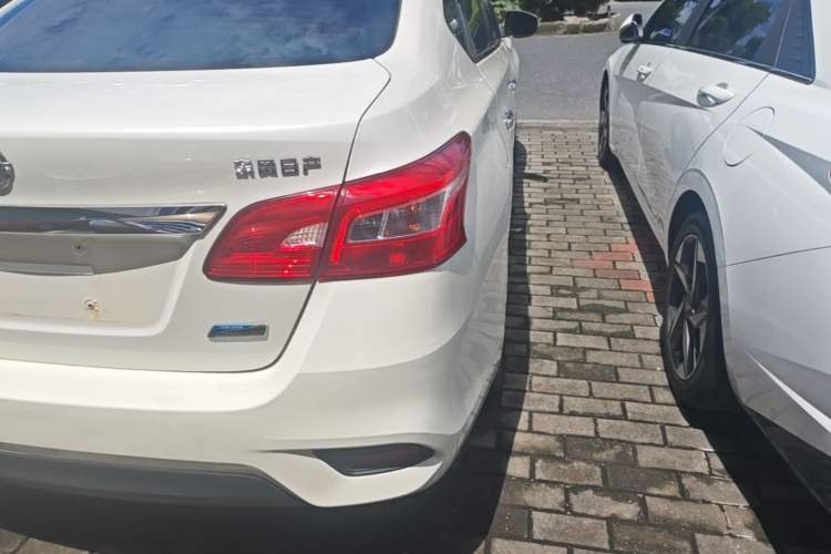 Used Nissan Sylphy 2016 1.6XV CVT Smart Enjoyment Version Right Rear Taillight