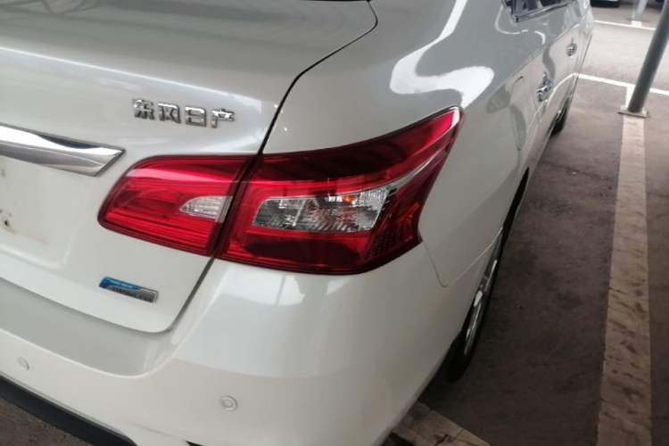 Used Nissan Sylphy 2016 1.6 XL CVT Deluxe Edition Right Rear Taillight