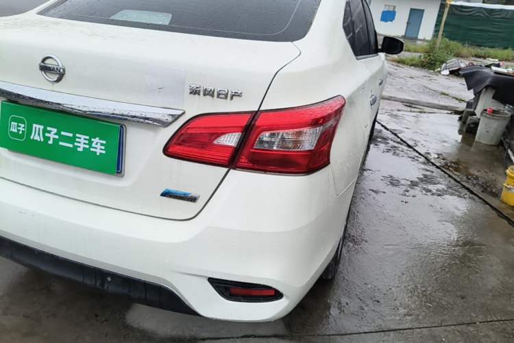 Used Nissan Sylphy 2016 1.6 XL CVT Deluxe Edition Right Rear Taillight
