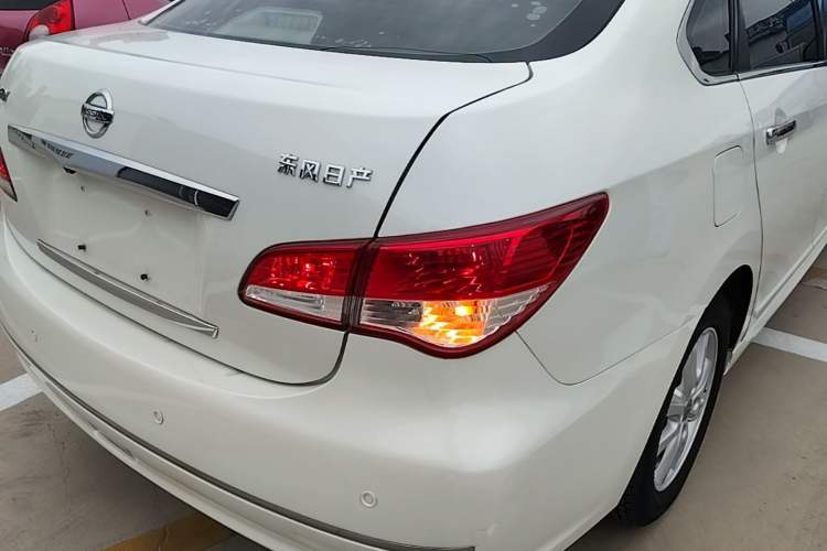 Used Nissan Sylphy 2016 Classic 1.6XE Automatic Comfort Edition Right Rear Taillight