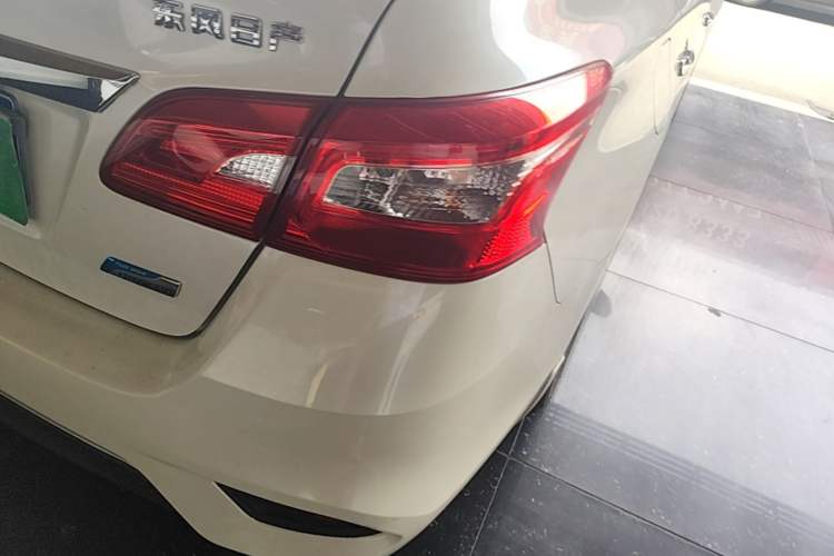 Used Nissan Sylphy 2016 1.6XV CVT Smart Enjoyment Version Right Rear Taillight