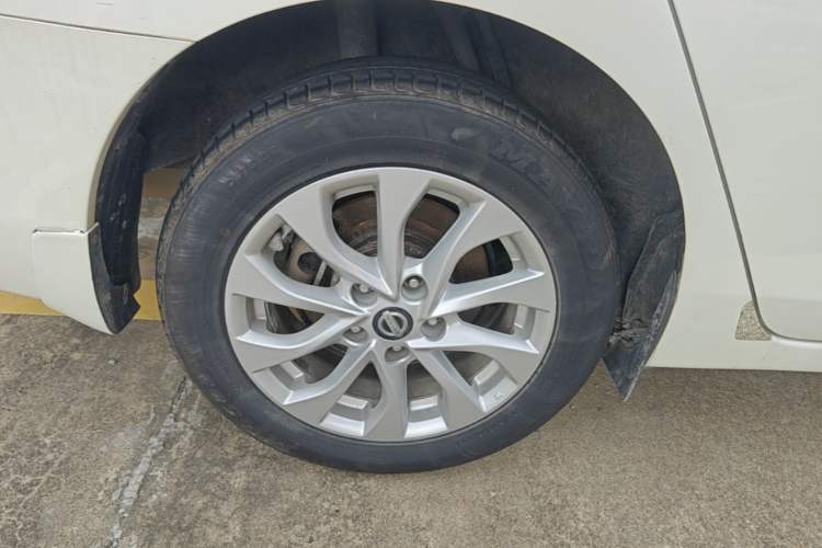 Used Nissan Sylphy 2016 1.6 XL CVT Deluxe Edition Right Rear Wheel Hub