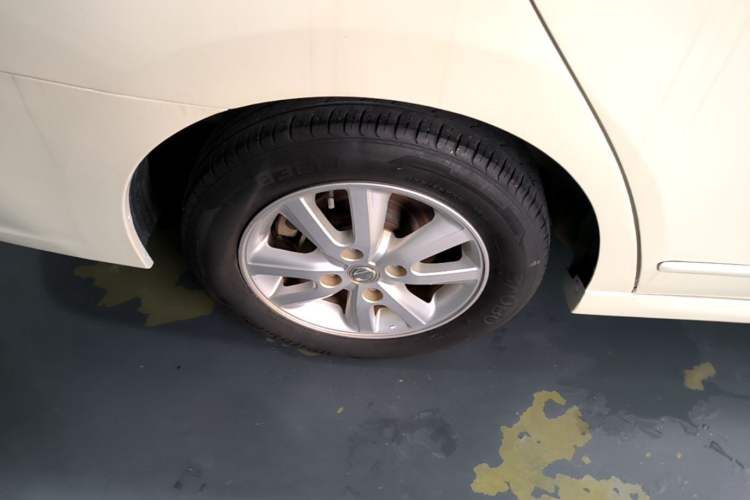 Used Nissan Sylphy 2016 Classic 1.6XE Automatic Leading Edition Right Rear Wheel Hub