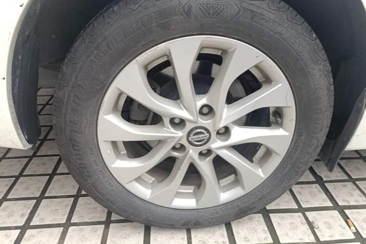 Used Nissan Sylphy 2016 1.6 XL CVT Luxury Edition Right Rear Wheel Hub