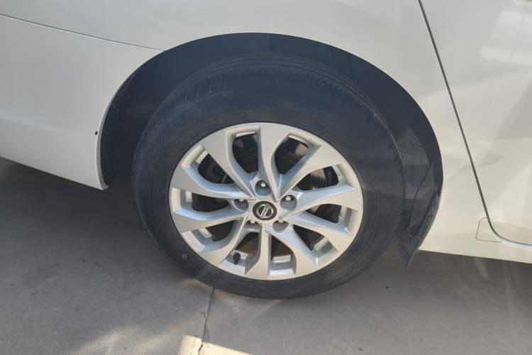 Used Nissan Sylphy 2016 1.6 XL CVT Deluxe Edition Right Rear Wheel Hub