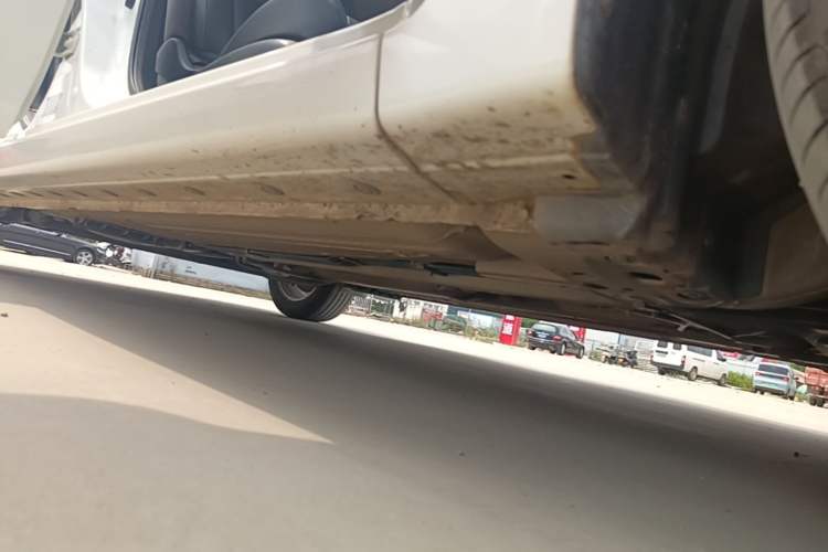 Used Nissan Sylphy 2016 1.6XV CVT Smart Enjoyment Version Right Side Sill