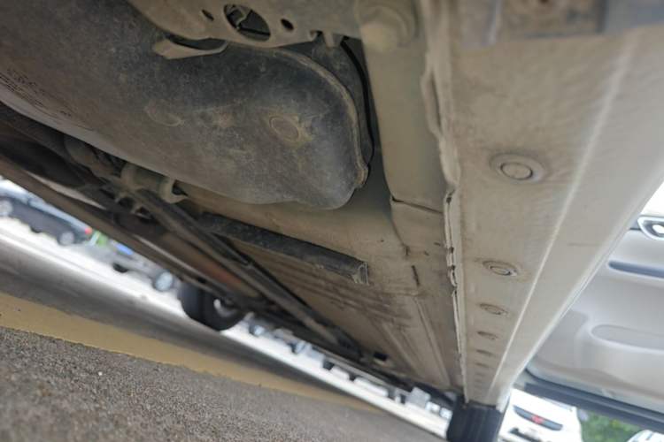 Used Nissan Sylphy 2016 1.6 XL CVT Deluxe Edition Right Side Sill