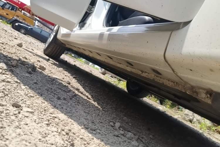 Used Nissan Sylphy 2016 1.6 XL CVT Deluxe Edition Right Side Sill