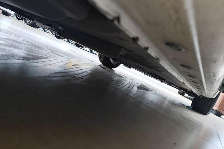 Used Nissan Sylphy 2016 1.6XE CVT Comfort Edition Right Side Sill