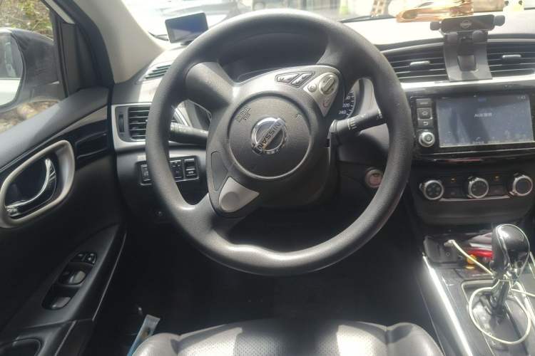 Used Nissan Sylphy 2016 1.6 XL CVT Deluxe Edition Steering Wheel