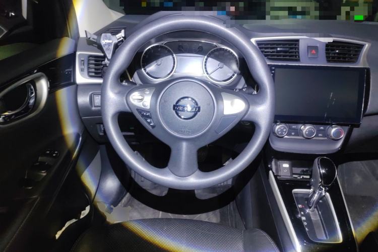 Used Nissan Sylphy 2016 1.6XV CVT Smart Enjoyment Version Steering Wheel