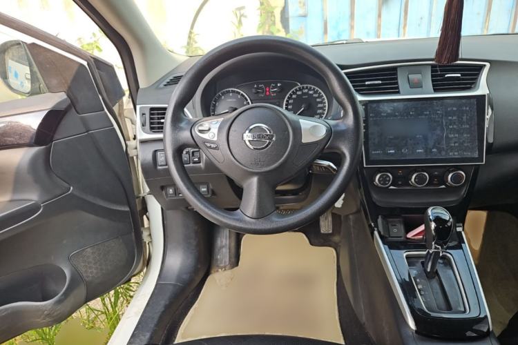 Used Nissan Sylphy 2016 1.6 XL CVT Luxury Edition Steering Wheel