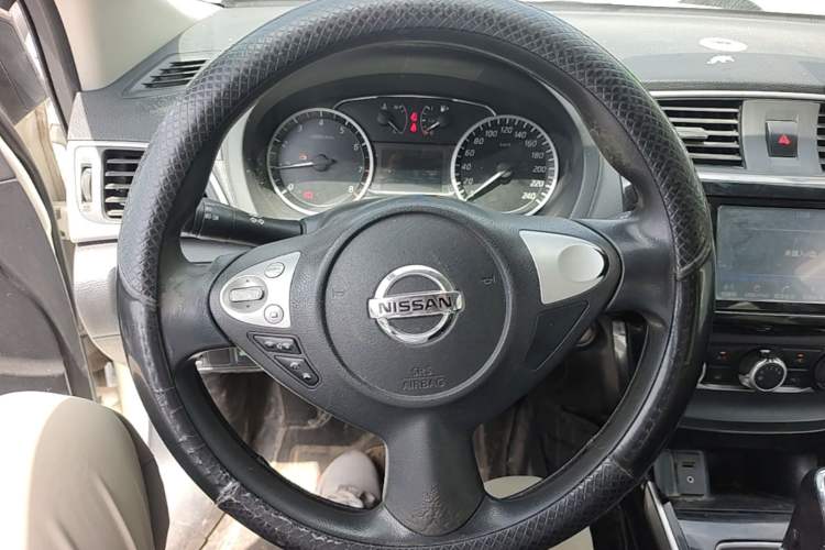 Used Nissan Sylphy 2016 1.6 XL CVT Deluxe Edition Steering Wheel