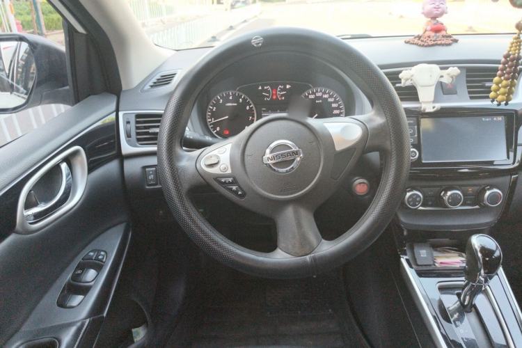 Used Nissan Sylphy 2016 1.6XV CVT Smart Enjoyment Version Steering Wheel