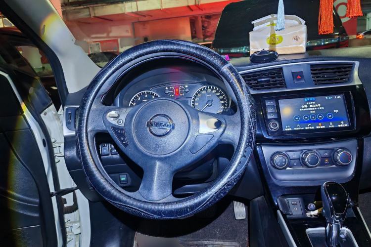 Used Nissan Sylphy 2016 1.6 XL CVT Deluxe Edition Steering Wheel