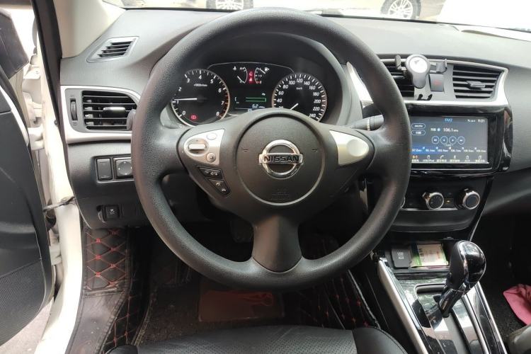 Used Nissan Sylphy 2016 1.6XV CVT Smart Enjoyment Version Steering Wheel