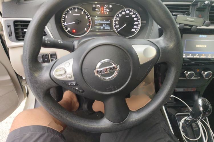 Used Nissan Sylphy 2016 1.6 XL CVT Deluxe Edition Steering Wheel