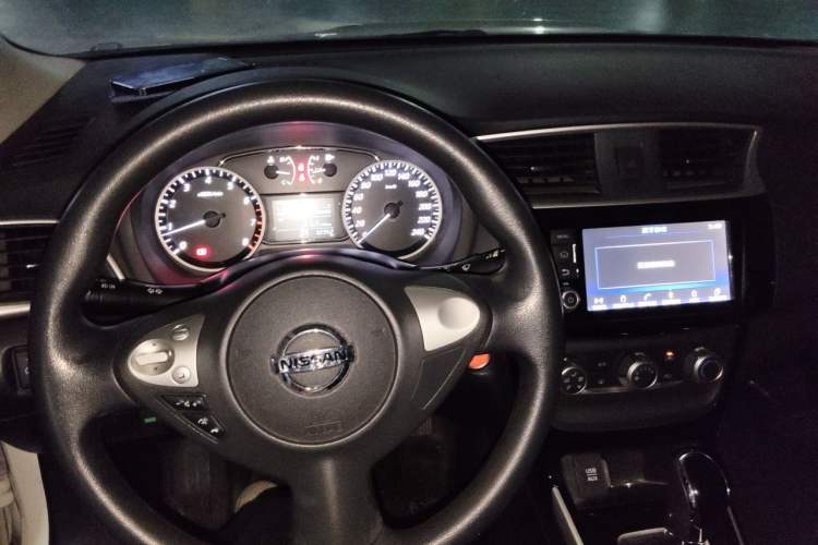 Used Nissan Sylphy 2016 1.6 XL CVT Luxury Edition Steering Wheel