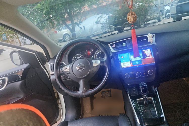 Used Nissan Sylphy 2016 1.6 XL CVT Luxury Edition Steering Wheel