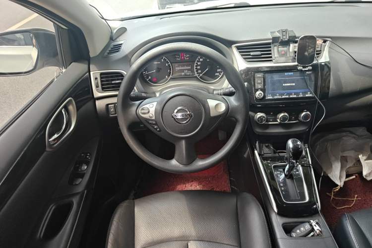 Used Nissan Sylphy 2016 1.6XV CVT Smart Enjoyment Version Steering Wheel