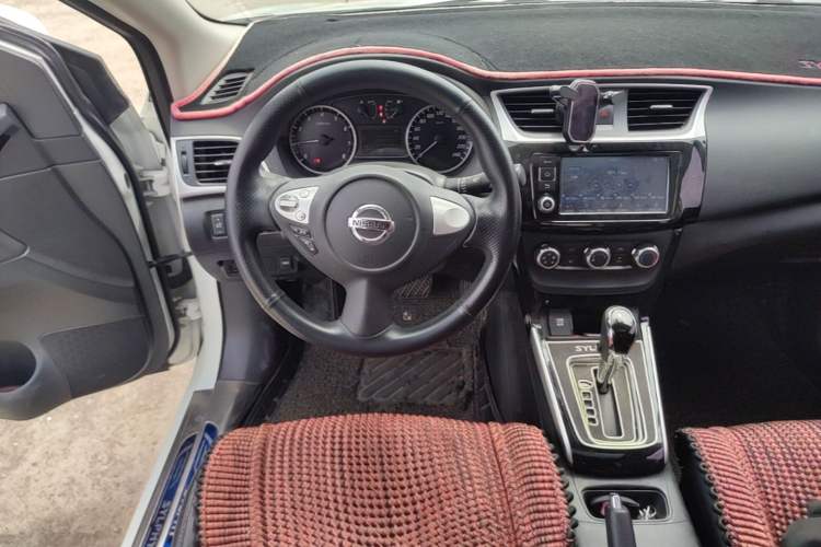 Used Nissan Sylphy 2016 1.6 XL CVT Deluxe Edition Steering Wheel