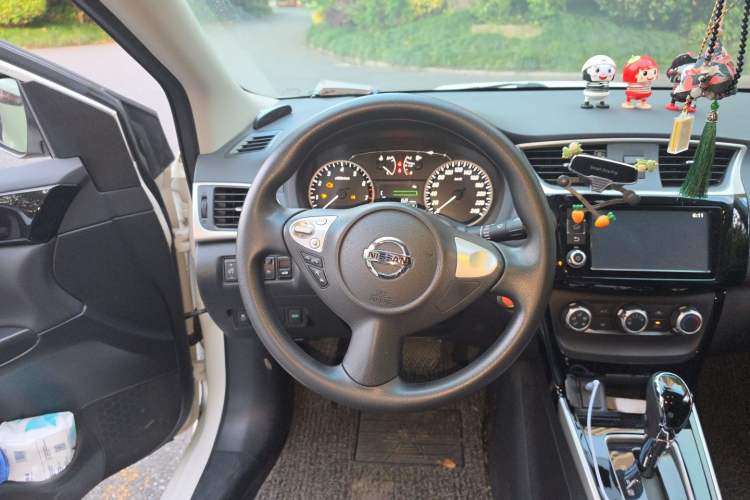Used Nissan Sylphy 2016 1.6 XL CVT Deluxe Edition Steering Wheel