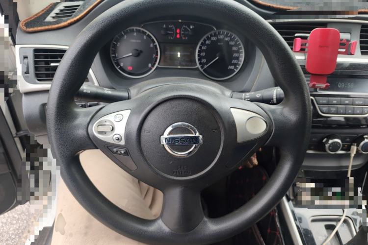 Used Nissan Sylphy 2016 1.6 XL CVT Luxury Edition Steering Wheel