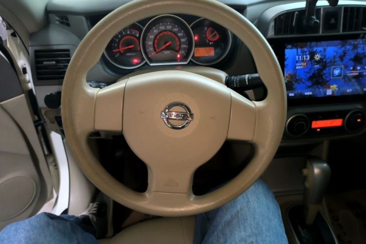 Used Nissan Sylphy 2016 Classic 1.6XE Automatic Leading Edition Steering Wheel